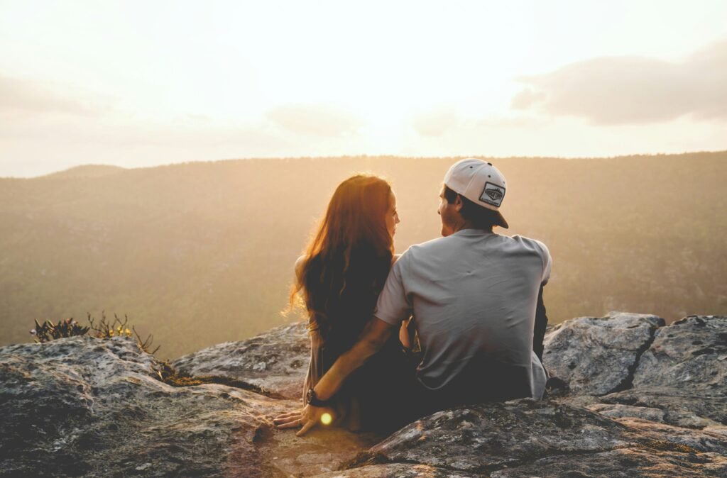 setting healthy boundaries in relationships can bring a couple closer